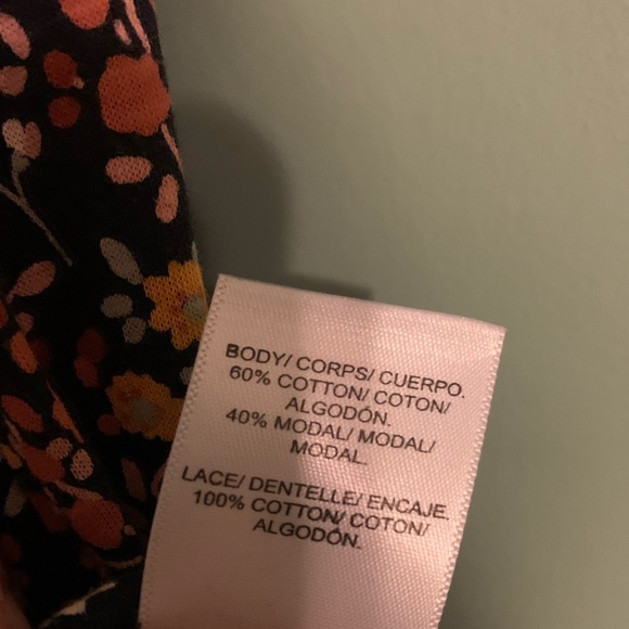 Sz S Lucky Brand Sleeveless Navy Blue Floral Top OpenNeck NWT Ladies ⭐️ - Picture 8 of 8